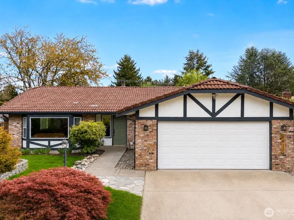 9910 Zircon Drive SW, Lakewood, WA 98498