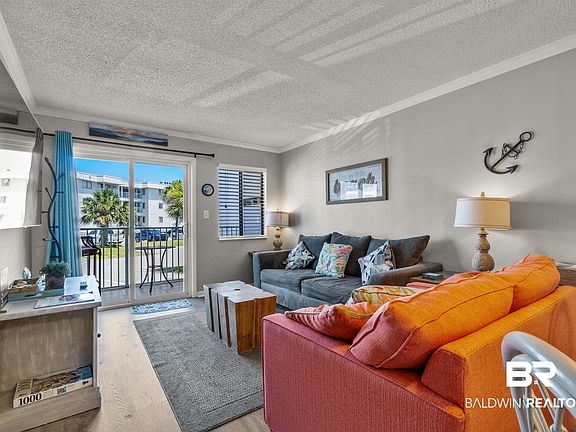 3rd image of 400 Plantation Dr #2115