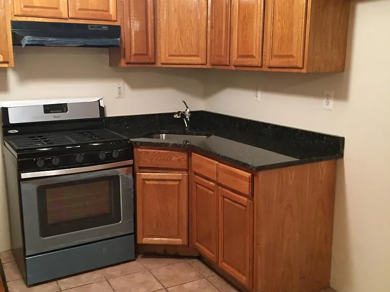 727 Newark Ave #2 — Photo 2