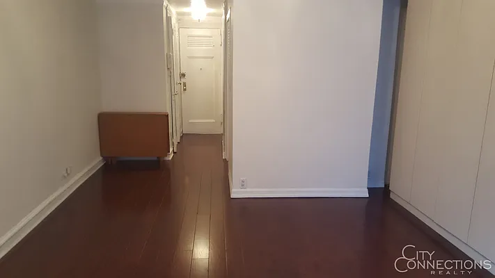 Rented by City Connections Realty | media 12