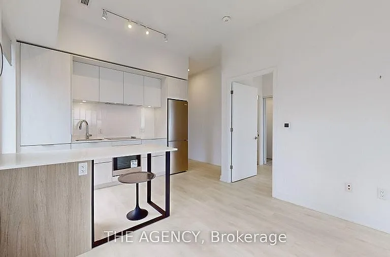 35 Tubman Ave #Penthouse 1115 — Photo 30