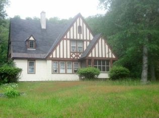 409 Park Ave, Saranac Lake, NY 12983