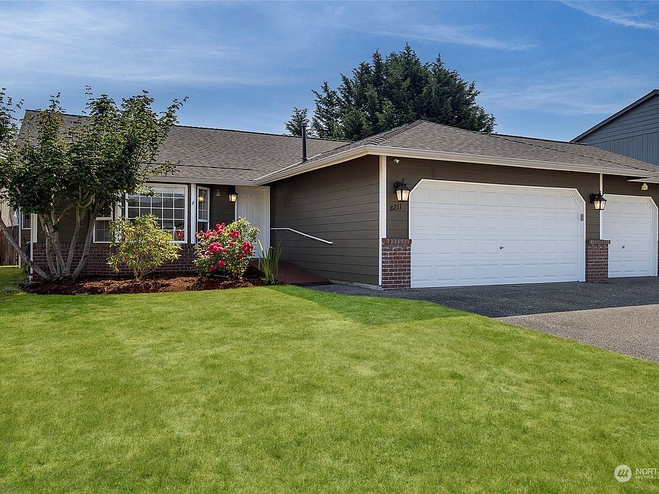 1st image of 8211 49th Avenue NE