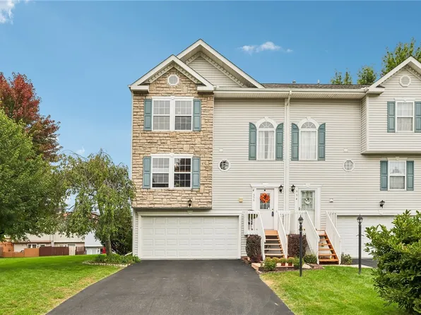 556 Ten Point Ln, Cranberry Township, PA 16066