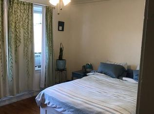 2150 N Point St #1, Chicago, IL 60647