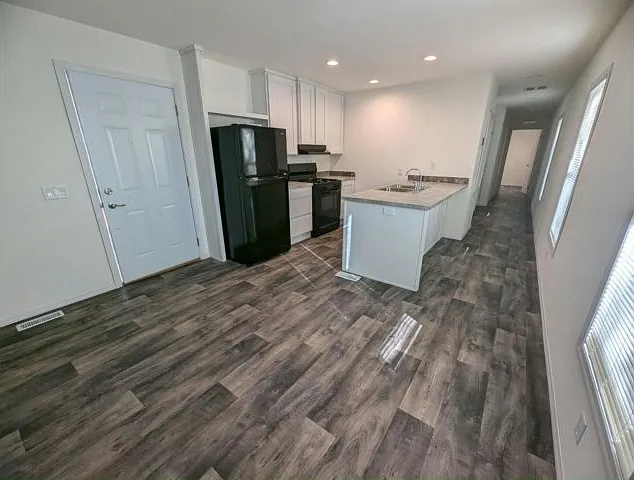 122 Terri Ln #130 — Photo 2