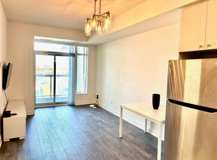 8323 Kennedy Rd #903, Markham, ON L3R 5W7