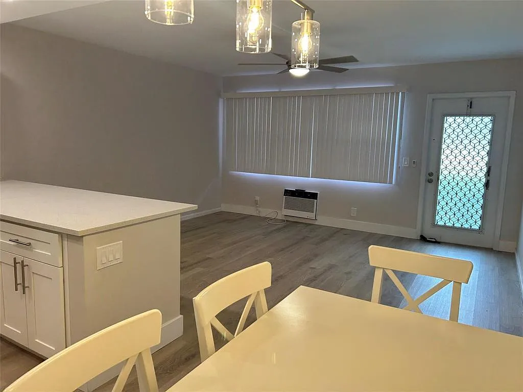 1 bed, 1.0 bath, 585 sqft, $1,615 — Photo 4