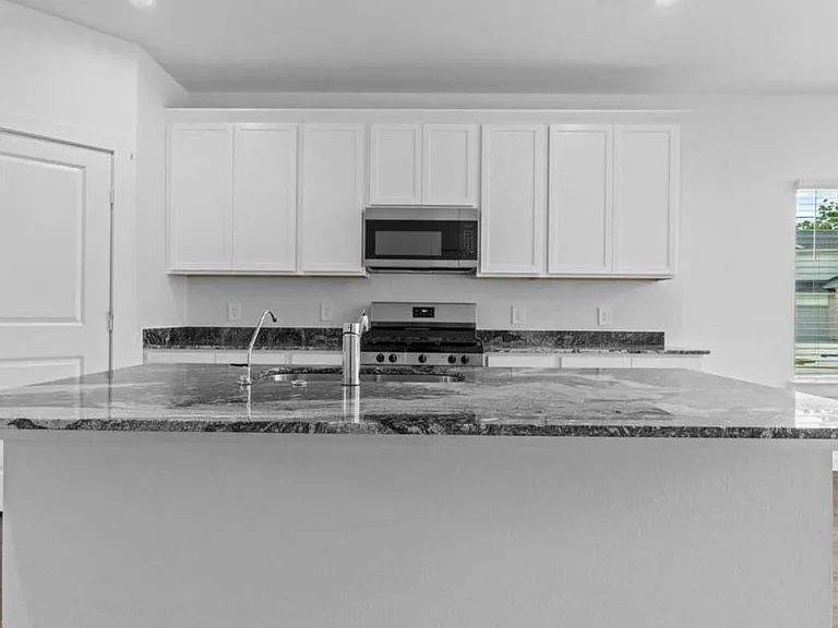 8051 Marchese Dr — Photo 19