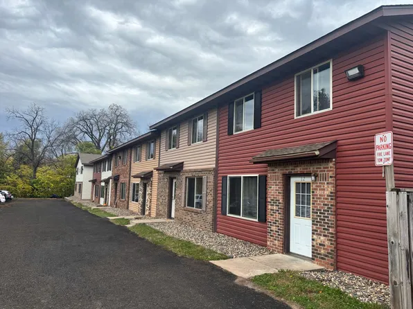 515, 515 E Cascade Ave #D312abb32, River Falls, WI 54022