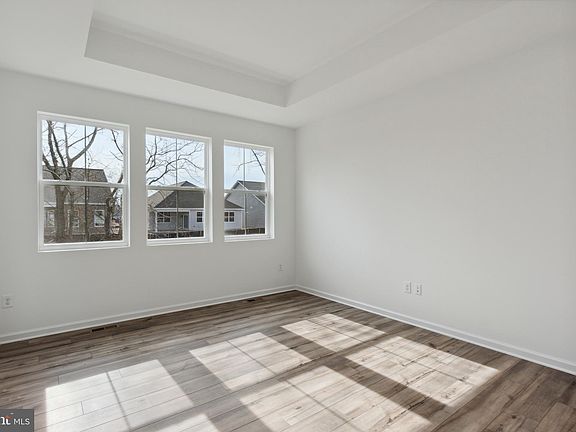 2nd image of 38632 Sunflower St
