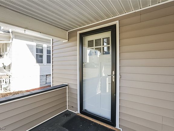 4th image of 1534 May St
