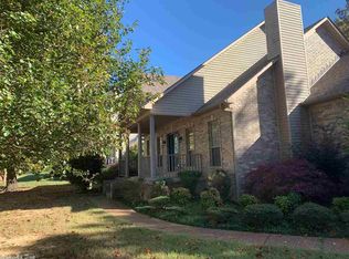 881 Copperfield Cv, Heber Springs, AR 72543