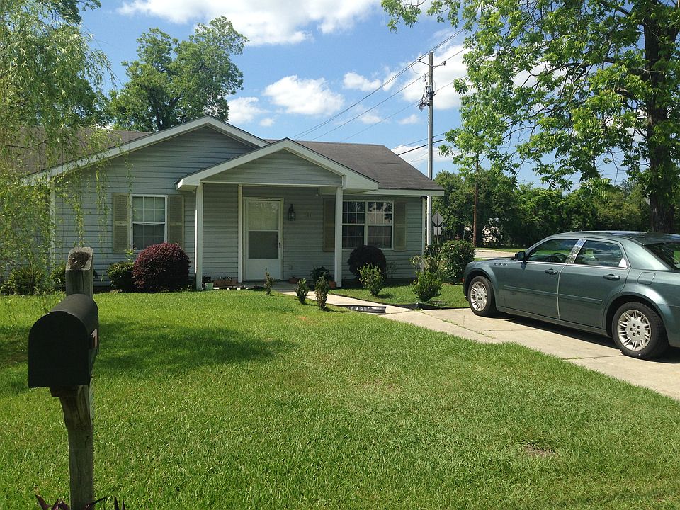 1st image of 514 Wooding Ln