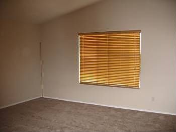 4th image of 5824 N Milano Dr