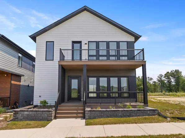 9405 South Cypress PLACE, Oak Creek, WI 53154