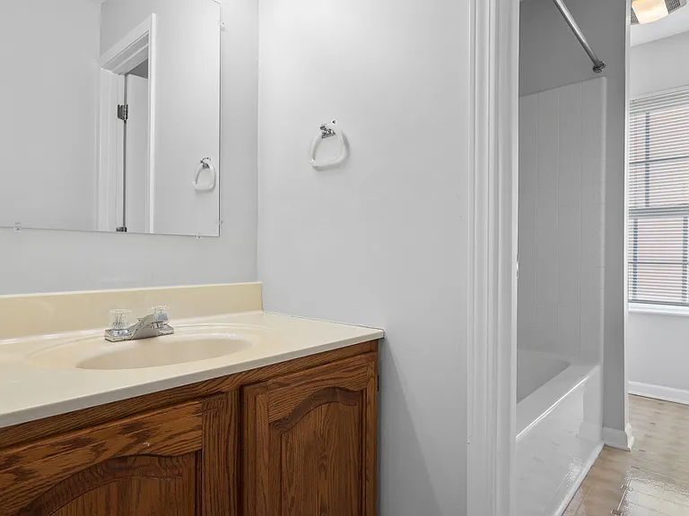 602 Cassandra Dr — Photo 37