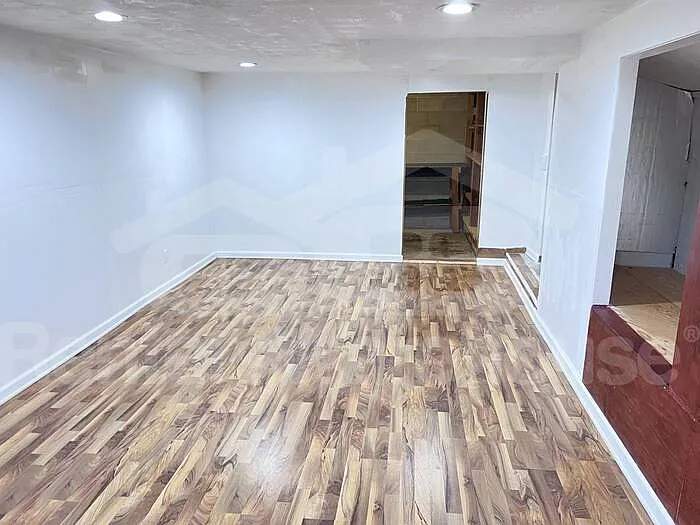 2921 Sumter Ave S — Photo 21
