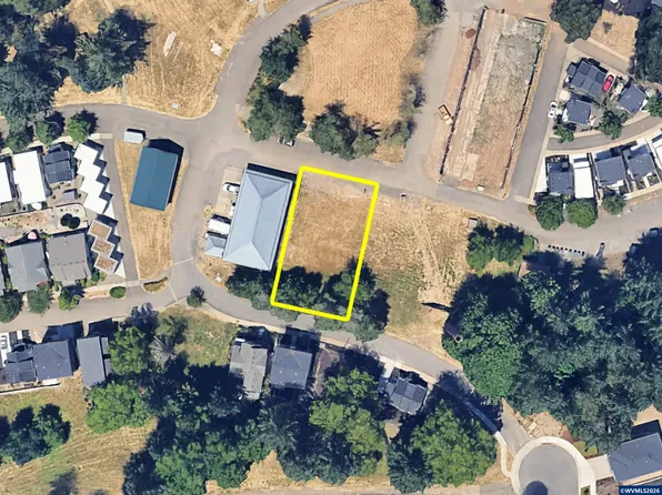 3976 Cousteau Dr SE, Salem, OR 97302