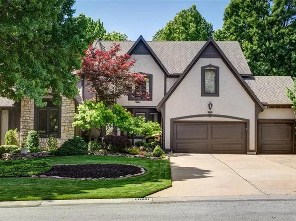 9011 W 139th Ter, Overland Park, KS 66221