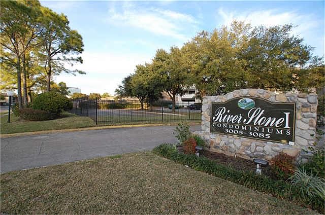 2nd image of 3055 Walnut Bend Ln APT 26