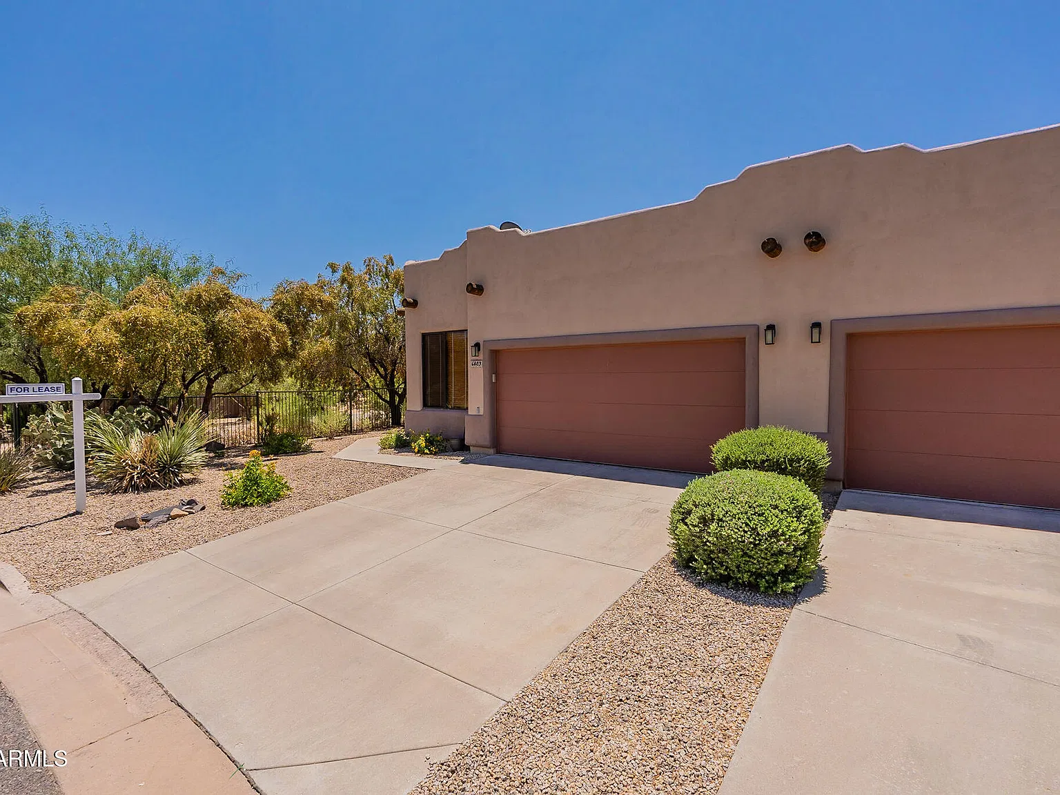 2 bed, 2.0 bath, 1470 sqft, $2,500 — Photo 2