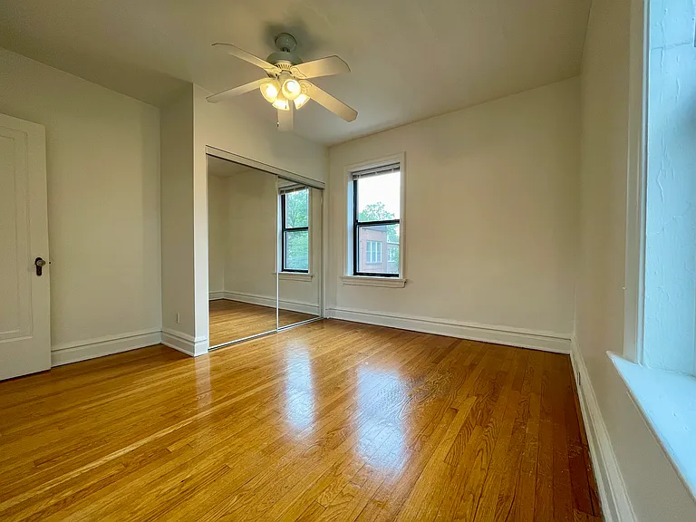 6240 Southwood Ave #2E — Photo 10