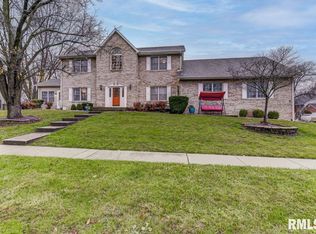 413 Clipper Rd, Springfield, IL 62711