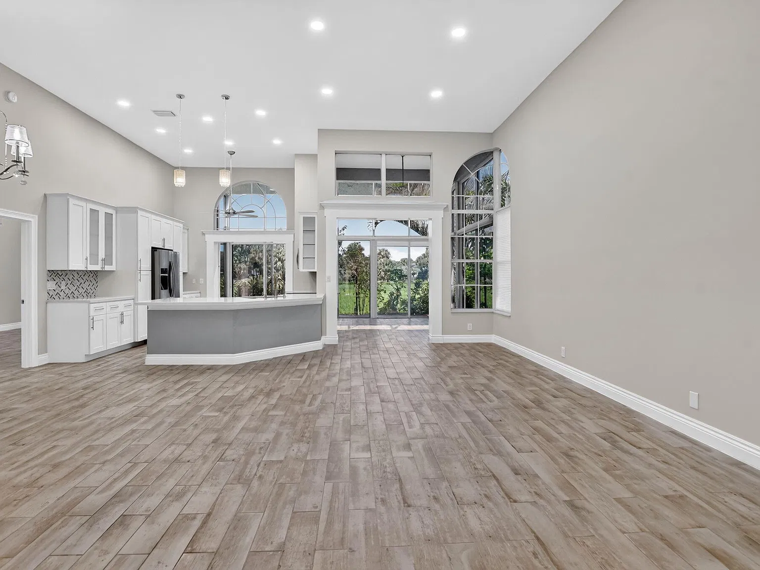 3 bed, 2.5 bath, 1783 sqft, $4,995 — Photo 3