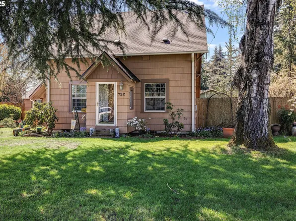 722 SE Morgan Ln, McMinnville, OR 97128