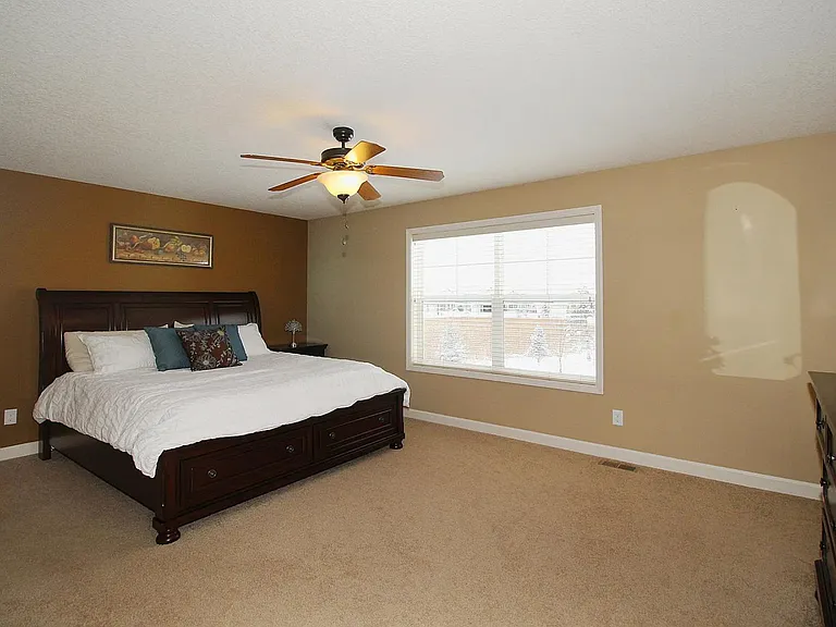 3233 Red Oak Trl — Photo 11