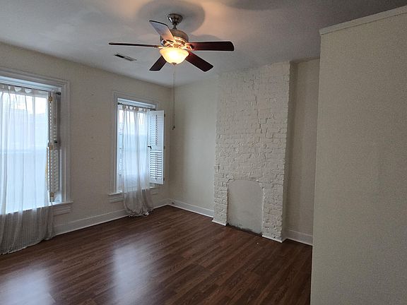 5th image of 922 W Clay St