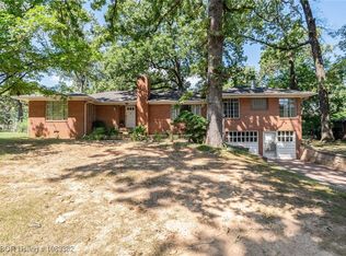 1405 N 55th Ter, Fort Smith, AR 72904