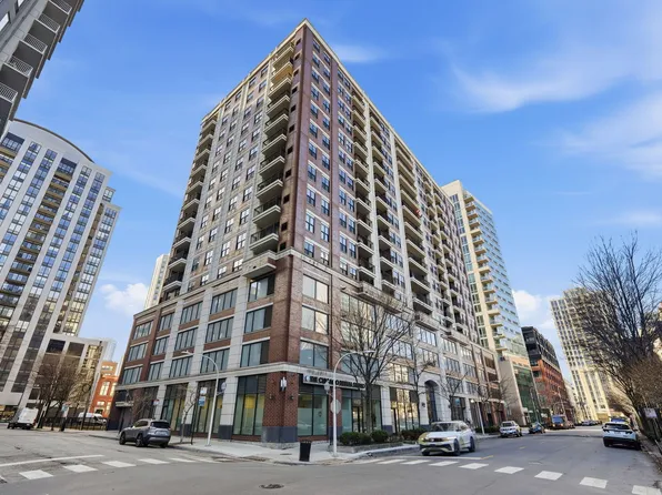 451 W Huron St Unit 702, Chicago, IL 60654