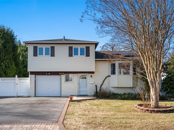 346 W 13 Street, Deer Park, NY 11729