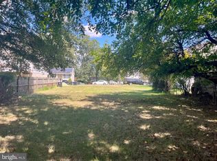 8615 Locust Grove Dr, Laurel, MD 20707