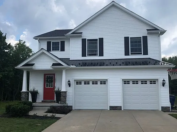 2827 Dorn Rd, Waterford, PA 16441