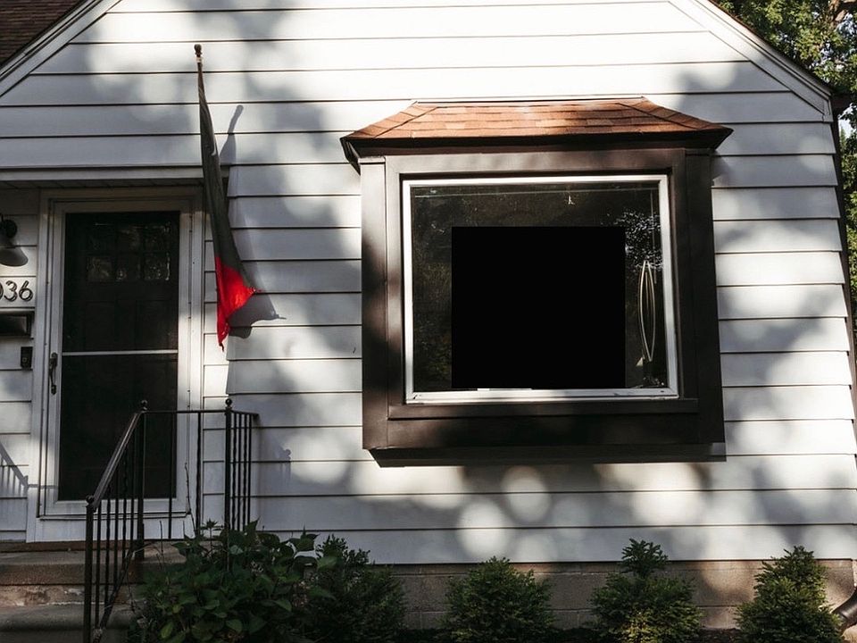 1st image of 1036 N Vermont Ave