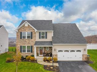 459 Fox Ridge Dr, Canonsburg, PA 15317