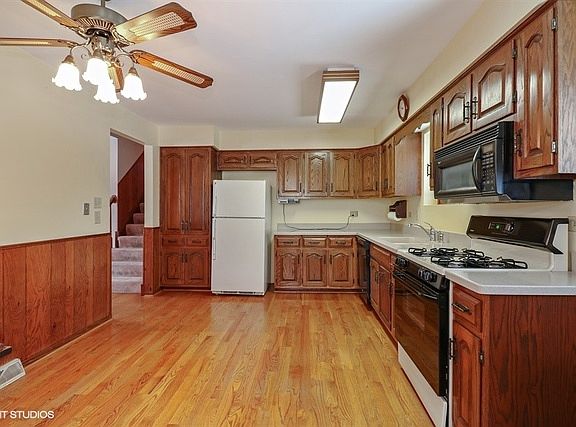 3rd image of 12808 E Tanglewood Cir
