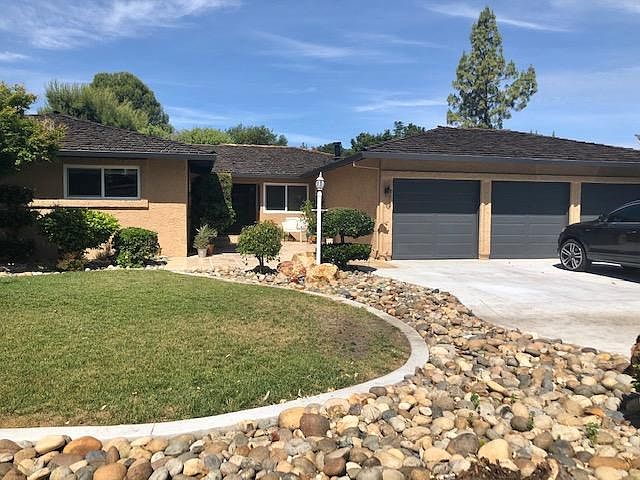1st image of 6691 Crystal Springs Dr