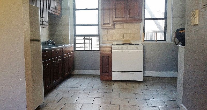 1st image of 2148 35th St APT 4B