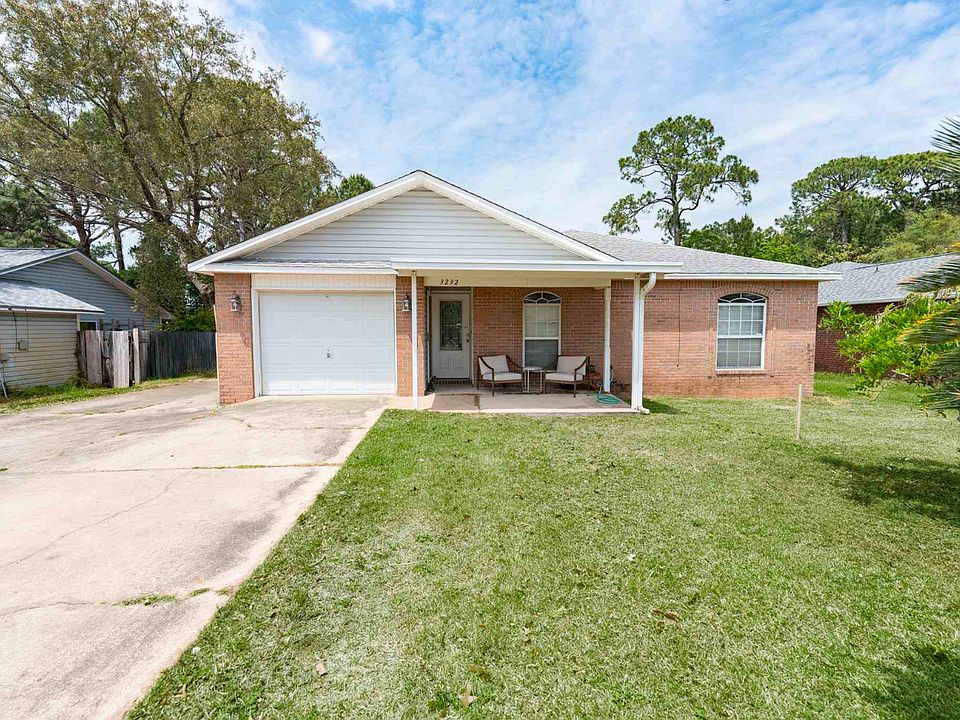 1st image of 3232 Cornell Dr