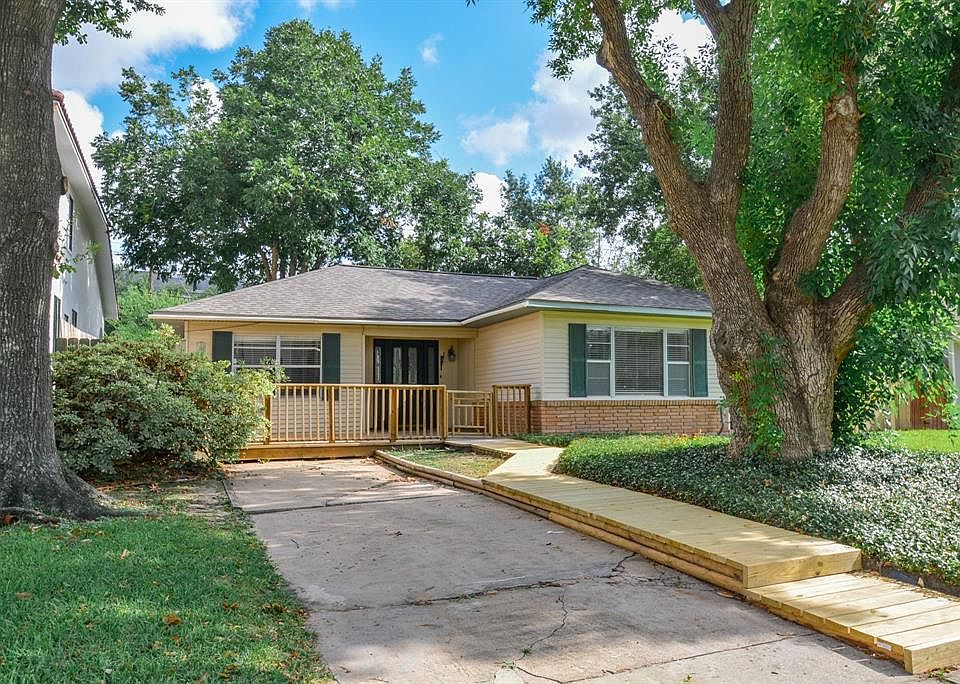 1st image of 4536 Sunburst St