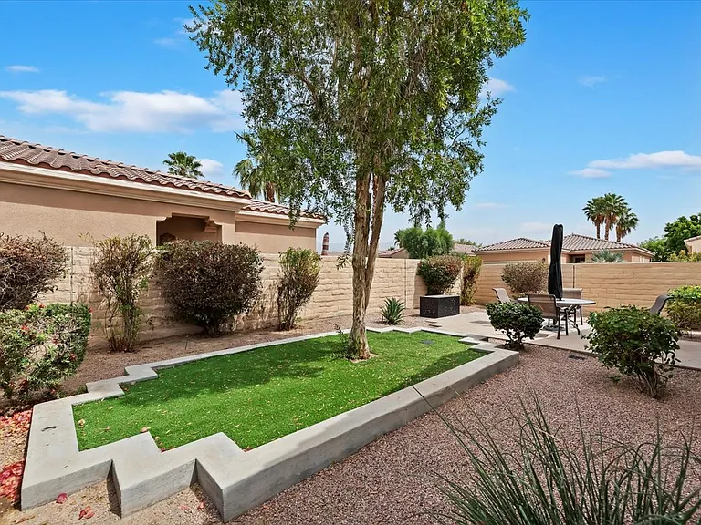81916 Avenida Del Toro — Photo 13