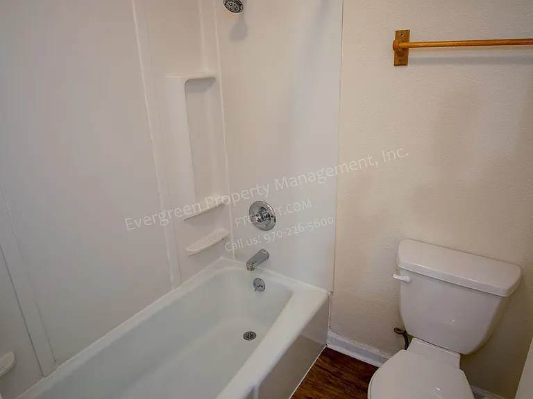 2147 27th Avenue Ct — Photo 21