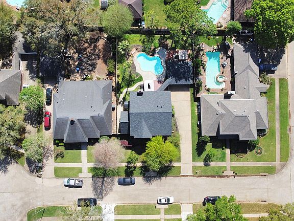 4th image of 3115 Oak Leaf Ct