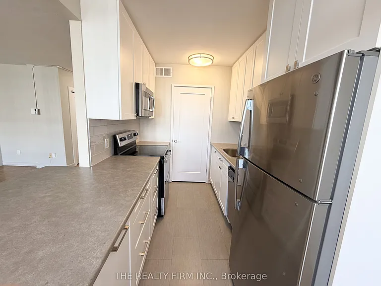 1209 Richmond St #903 — Photo 4