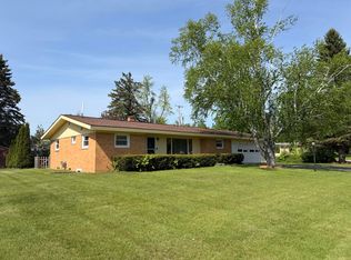 116 U Court Dr, Gaylord, MI 49735