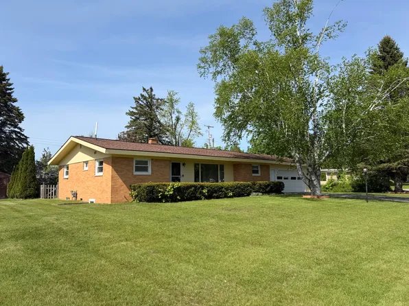 116 U Court Dr, Gaylord, MI 49735